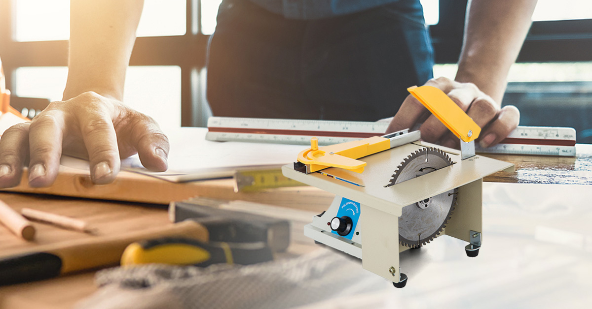 VEVOR Scie Circulaire sur Table de Sciage à Bois 350W Portative