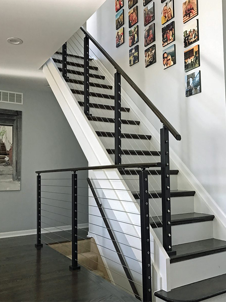 VEVOR Cable Railing Post Level Deck Stair Post 42 x 0.98 x 1.97" Cable Handrail Post Stainless Steel Brushed Finishing Deck Railing Pre-Drilled Pickets with Mounting Bracket Stair Railing Kit Black