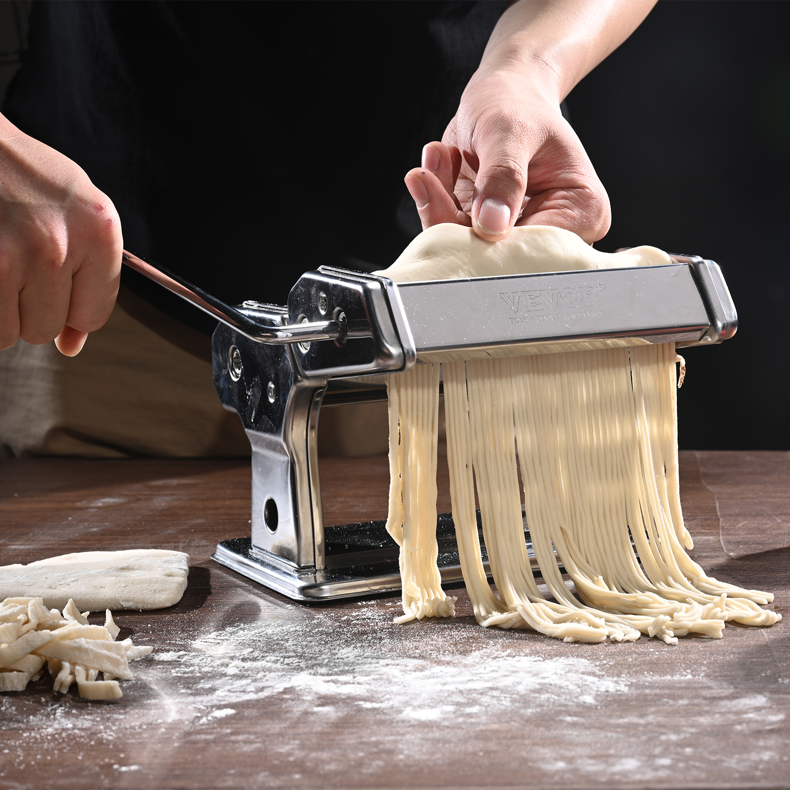 https://d2qc09rl1gfuof.cloudfront.net/product/QMJYSFSD15CM0RP1Y/pasta-maker-m100-1.12.jpg?86258